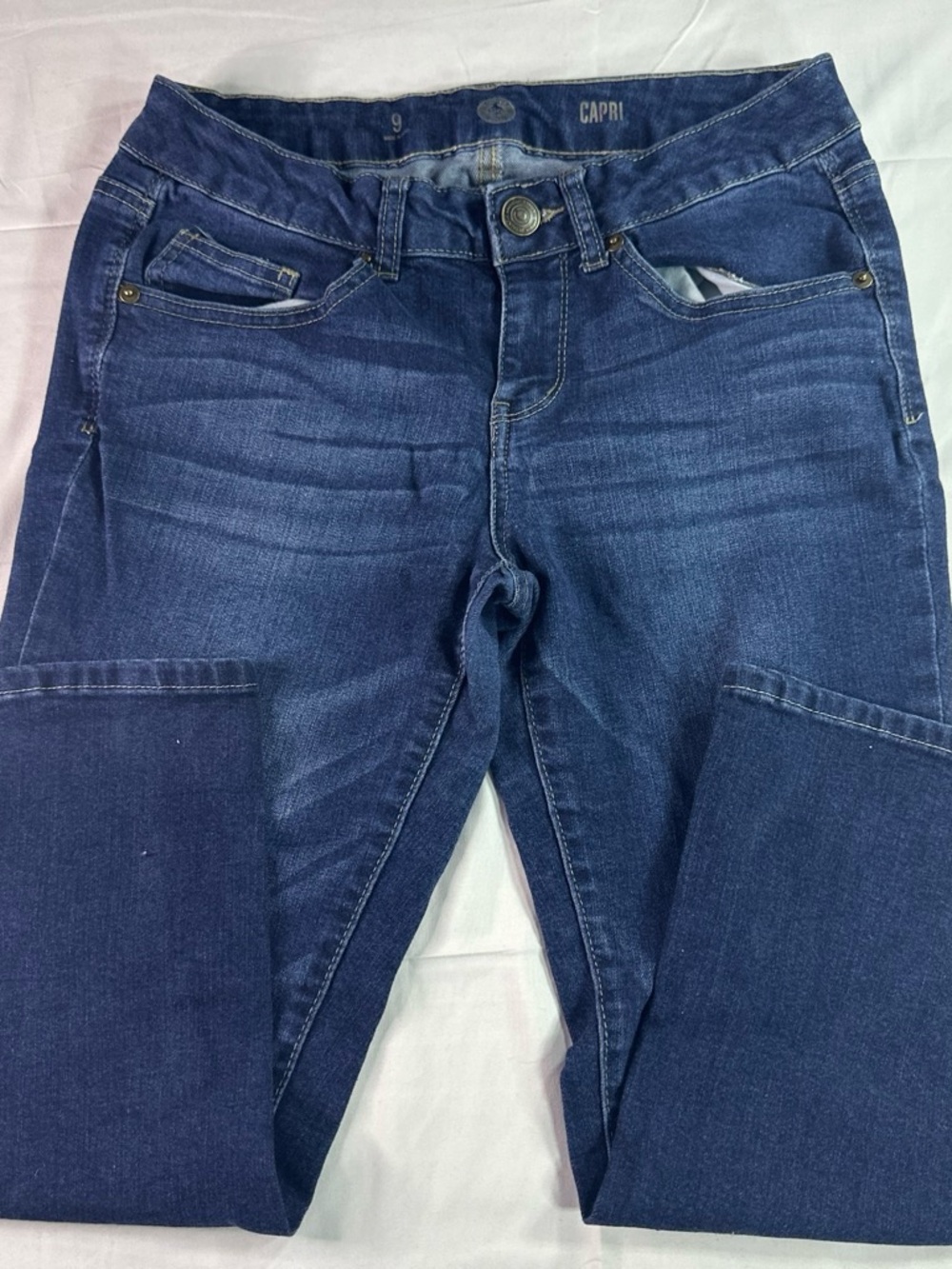 Women’s Dark Blue Capri Stretch Jeans